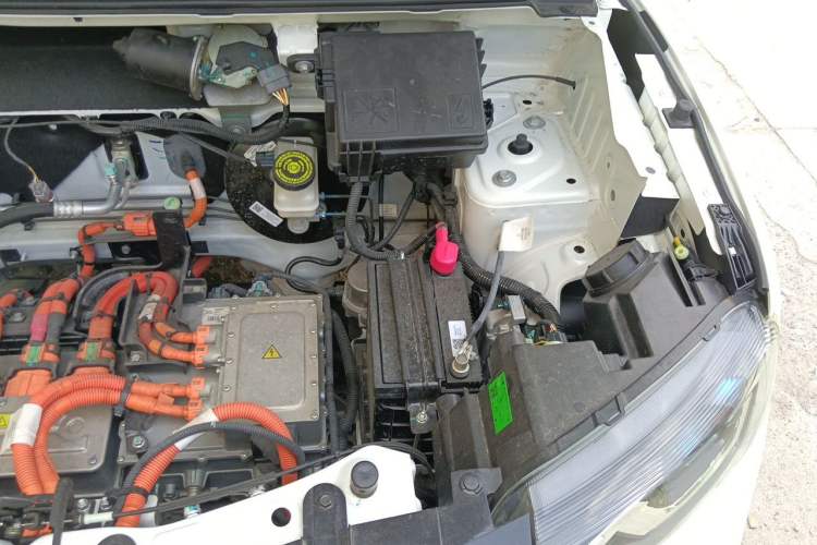 Used Dongfeng NAMMI EX1 2023 PRO Light Wind Edition Lightning Model Engine Bay Left