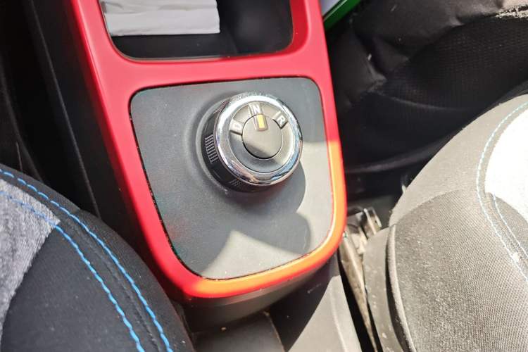Used Dongfeng NAMMI EX1 2023 PRO Light Wind Edition Lightning Model Gear Lever