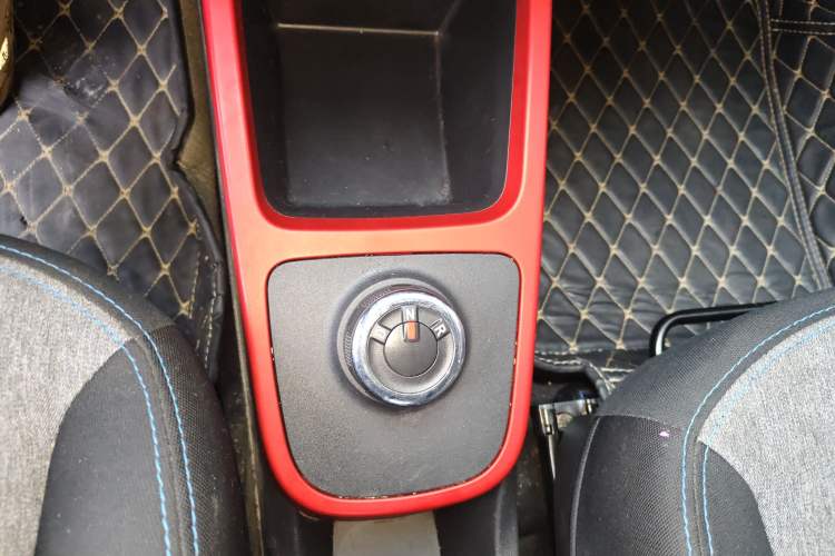 Used Dongfeng NAMMI EX1 2023 PRO Light Wind Edition Lightning Model Gear Lever