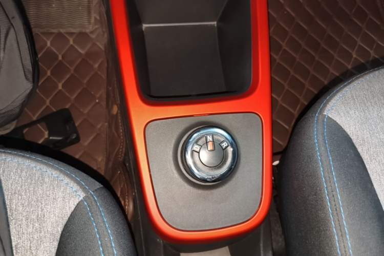 Used Dongfeng NAMMI EX1 2023 PRO Light Wind Edition Lightning Model Gear Lever