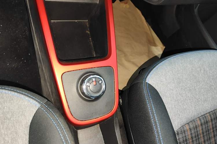 Used Dongfeng NAMMI EX1 2023 PRO Light Wind Edition Lightning Model Gear Lever