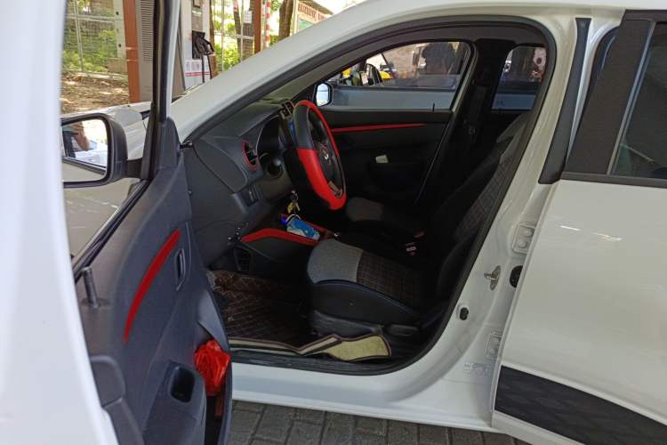 Used Dongfeng NAMMI EX1 2023 PRO Light Wind Edition Standard Model Interior 3