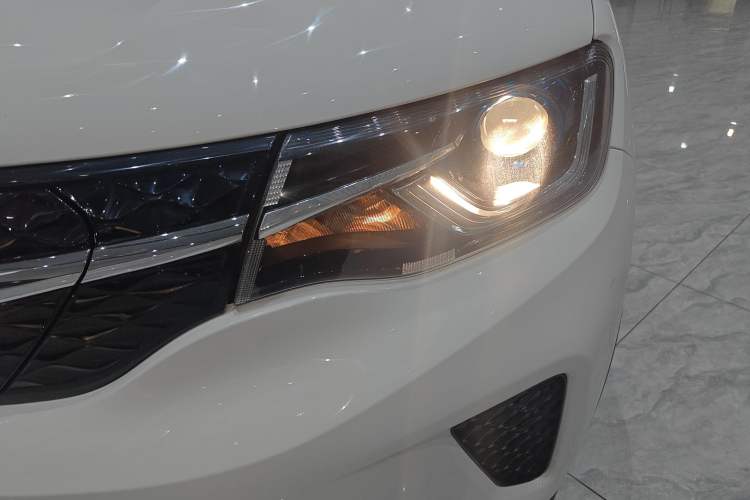 Used Dongfeng NAMMI EX1 2023 PRO Light Wind Edition Lightning Model Left Front Headlight