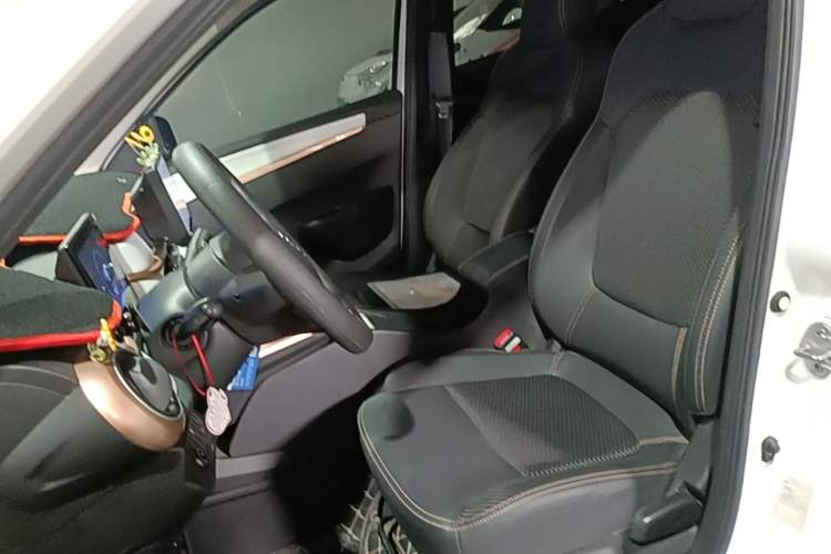 Used Dongfeng NAMMI EX1 2023 PRO Light Wind Edition Lightning Model Left Front Seat