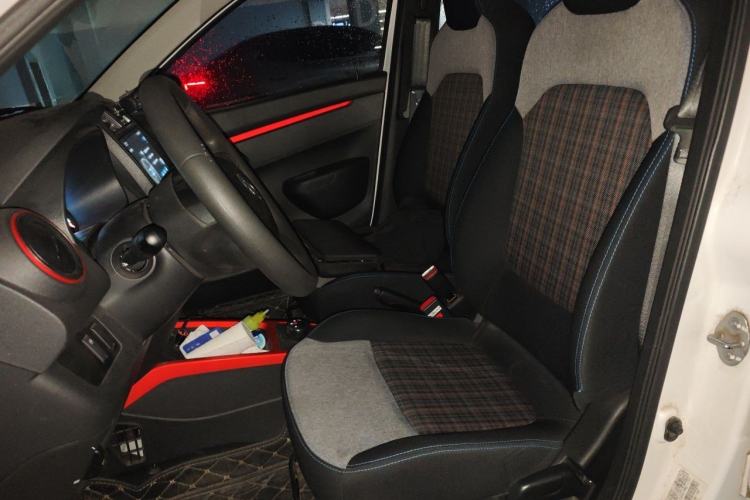 Used Dongfeng NAMMI EX1 2023 PRO Light Wind Edition Lightning Model Left Front Seat