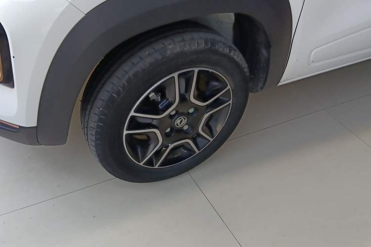 Used Dongfeng NAMMI EX1 2023 PRO Light Wind Edition Lightning Model Left Front Wheel Hub