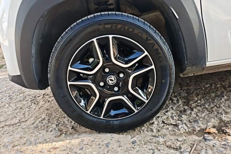 Used Dongfeng NAMMI EX1 2023 PRO Light Wind Edition Lightning Model Left Front Wheel Hub