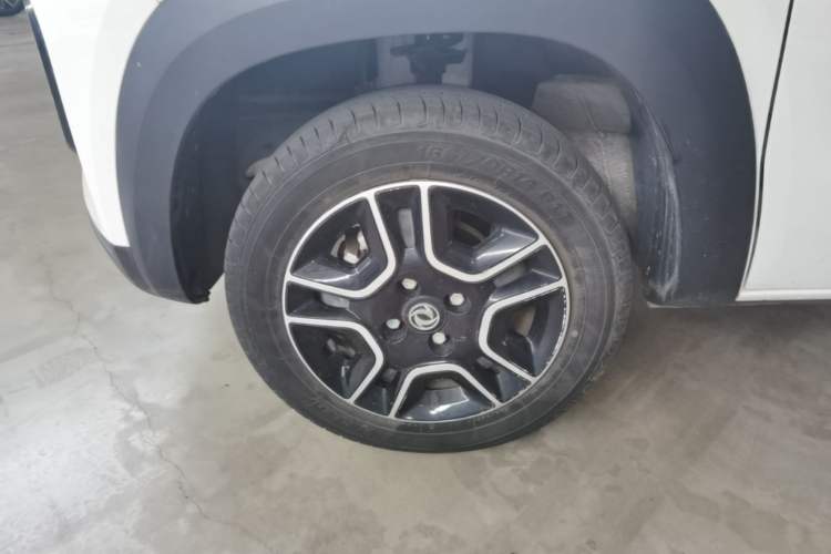 Used Dongfeng NAMMI EX1 2023 PRO Light Wind Edition Lightning Model Left Front Wheel Hub