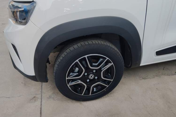 Used Dongfeng NAMMI EX1 2023 PRO Light Wind Edition Lightning Model Left Front Wheel Hub