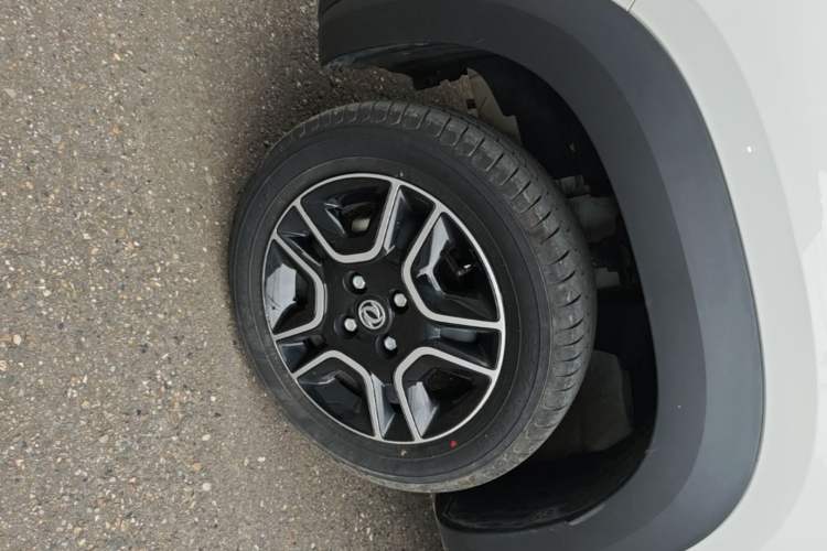 Used Dongfeng NAMMI EX1 2023 PRO Light Wind Edition Lightning Model Left Front Wheel Hub