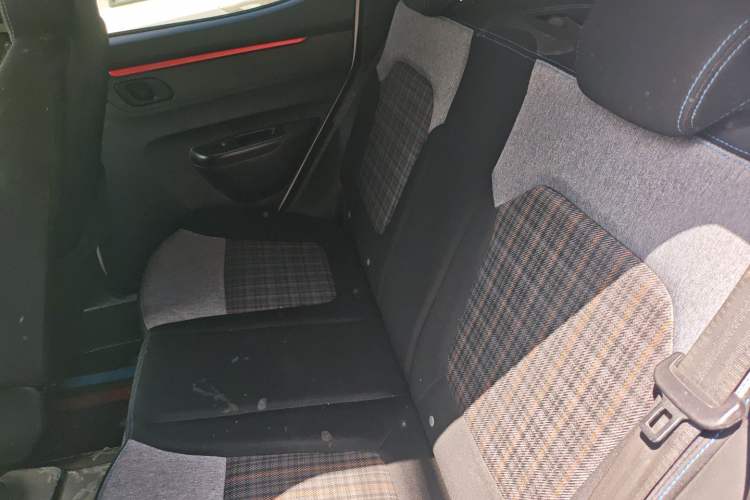 Used Dongfeng NAMMI EX1 2023 PRO Light Wind Edition Lightning Model Left Rear Seat