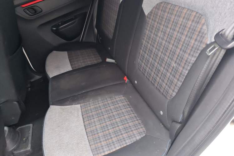 Used Dongfeng NAMMI EX1 2023 PRO Light Wind Edition Lightning Model Left Rear Seat
