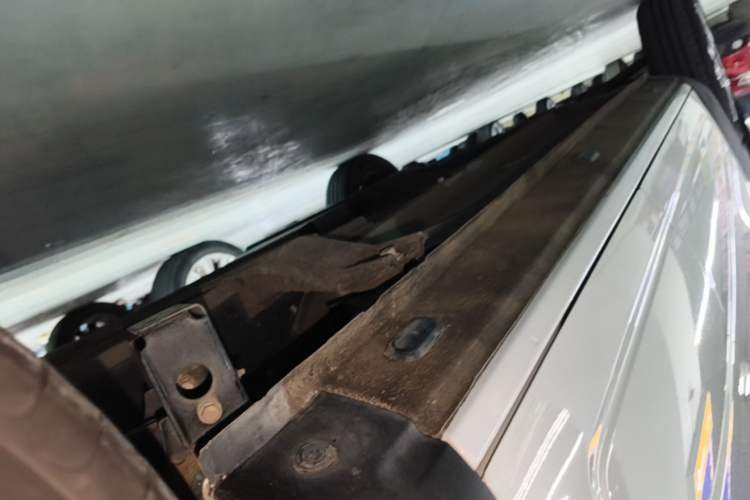Used Dongfeng NAMMI EX1 2023 PRO Light Wind Edition Lightning Model Left Side Sill