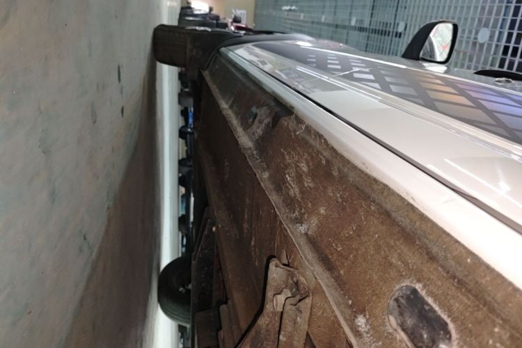Used Dongfeng NAMMI EX1 2023 PRO Light Wind Edition Lightning Model Left Side Sill