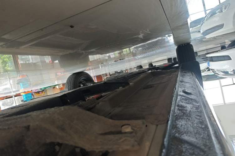 Used Dongfeng NAMMI EX1 2023 PRO Light Wind Edition Lightning Model Left Side Sill