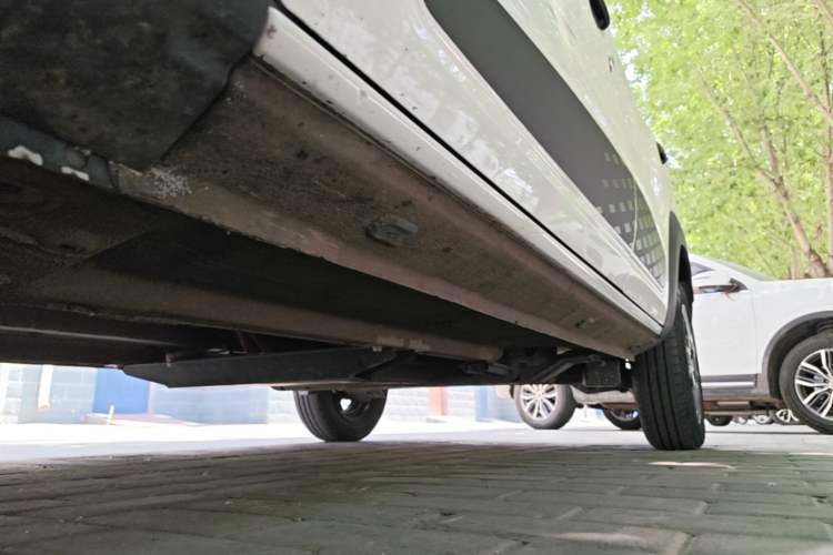 Used Dongfeng NAMMI EX1 2023 PRO Light Wind Edition Lightning Model Left Side Sill