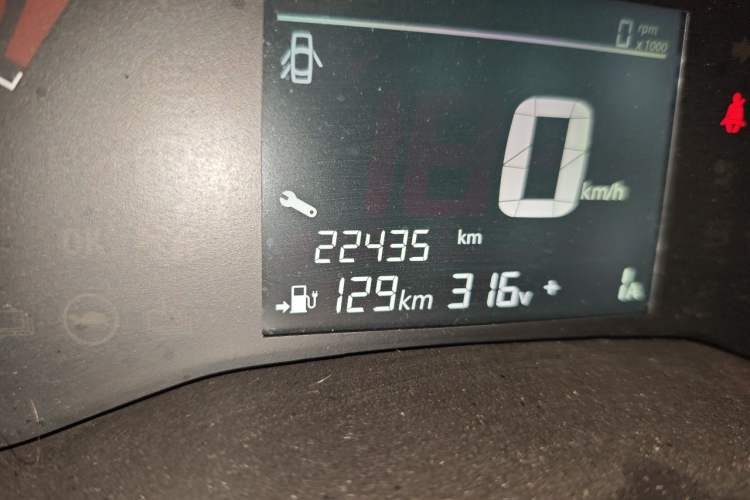 Used Dongfeng NAMMI EX1 2023 PRO Light Wind Edition Lightning Model Odometer Close Up