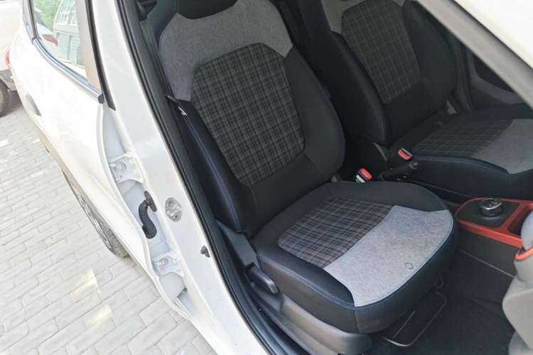 Used Dongfeng NAMMI EX1 2023 PRO Light Wind Edition Lightning Model Right Front Seat