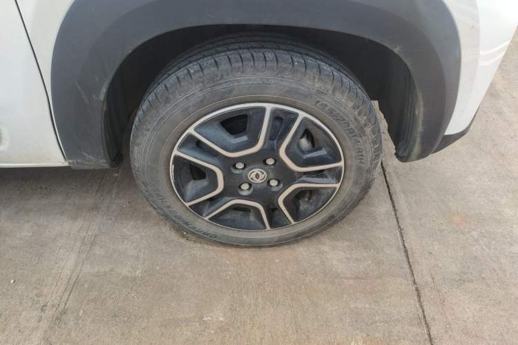 Used Dongfeng NAMMI EX1 2023 PRO Light Wind Edition Lightning Model Right Front Wheel Hub