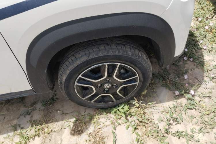 Used Dongfeng NAMMI EX1 2023 PRO Light Wind Edition Lightning Model Right Front Wheel Hub