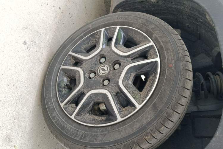 Used Dongfeng NAMMI EX1 2023 PRO Light Wind Edition Lightning Model Right Front Wheel Hub