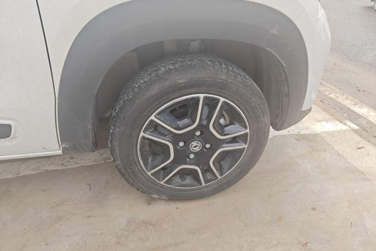 Used Dongfeng NAMMI EX1 2023 PRO Light Wind Edition Lightning Model Right Front Wheel Hub