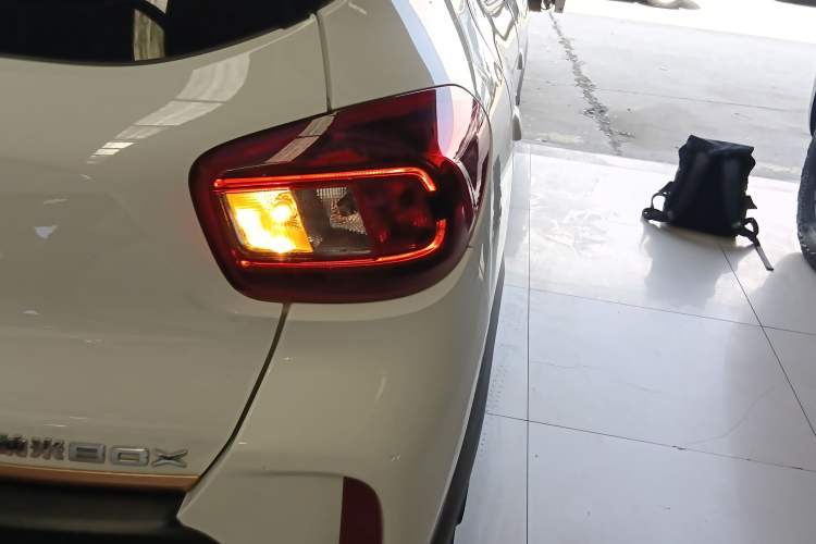 Used Dongfeng NAMMI EX1 2023 PRO Light Wind Edition Lightning Model Right Rear Taillight