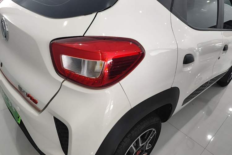 Used Dongfeng NAMMI EX1 2023 PRO Light Wind Edition Lightning Model Right Rear Taillight