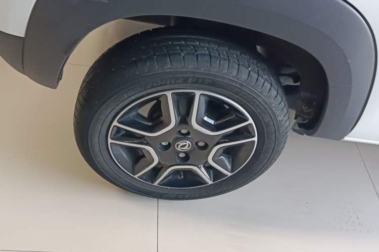 Used Dongfeng NAMMI EX1 2023 PRO Light Wind Edition Lightning Model Right Rear Wheel Hub