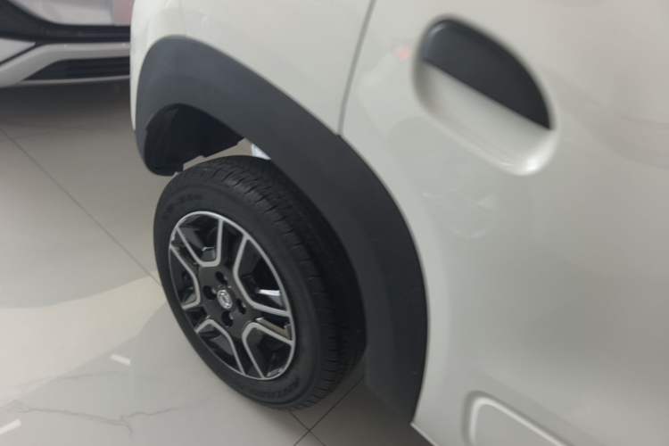 Used Dongfeng NAMMI EX1 2023 PRO Light Wind Edition Lightning Model Right Rear Wheel Hub
