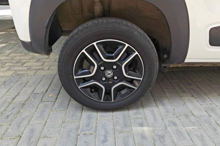 Used Dongfeng NAMMI EX1 2023 PRO Light Wind Edition Lightning Model Right Rear Wheel Hub