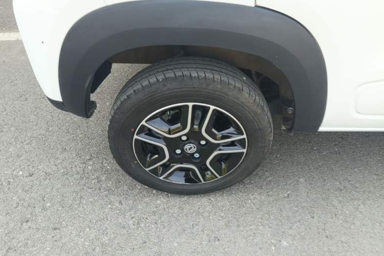 Used Dongfeng NAMMI EX1 2023 PRO Light Wind Edition Lightning Model Right Rear Wheel Hub