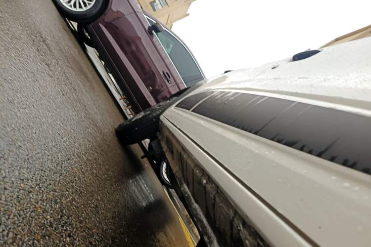 Used Dongfeng NAMMI EX1 2023 PRO Light Wind Edition Lightning Model Right Side Sill