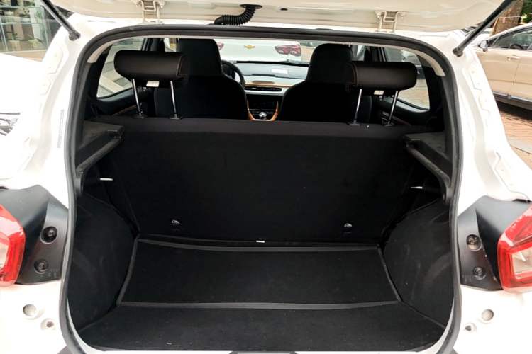 Used Dongfeng NAMMI EX1 2023 PRO Light Wind Edition Lightning Model Trunk