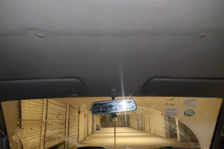Used Dongfeng Oting 2007 2.4L Manual Two-Wheel Drive Luxury Edition Headliner