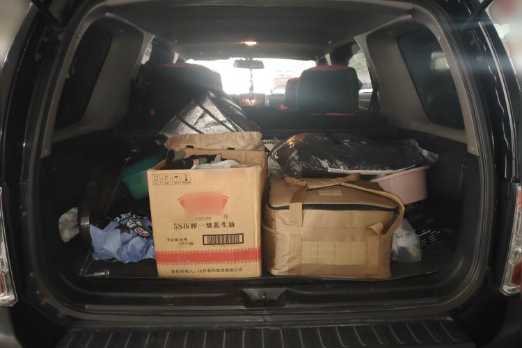 Used Dongfeng Oting 2007 2.4L Manual Two-Wheel Drive Luxury Edition Trunk