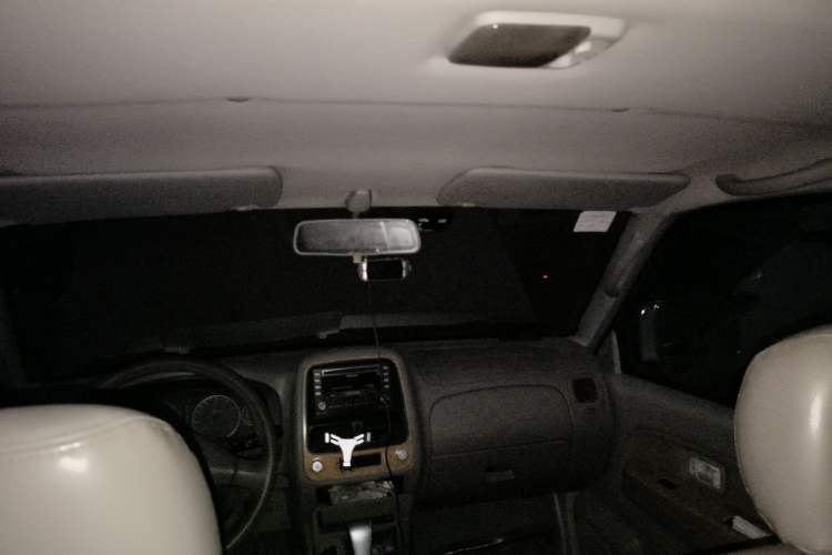 Used Dongfeng Oting 2007 2.4L Automatic Two-Wheel Drive Luxury Edition Headliner