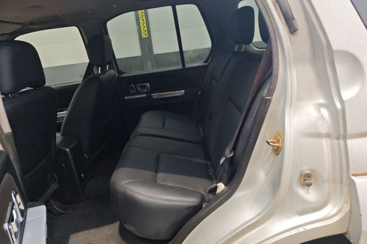 Used Dongfeng Oting 2007 2.4L Manual Two-Wheel Drive Luxury Edition Left Rear Seat