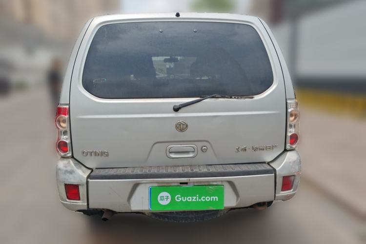 Used Dongfeng Oting 2007 2.4L Manual Two-Wheel Drive Luxury Edition Rear