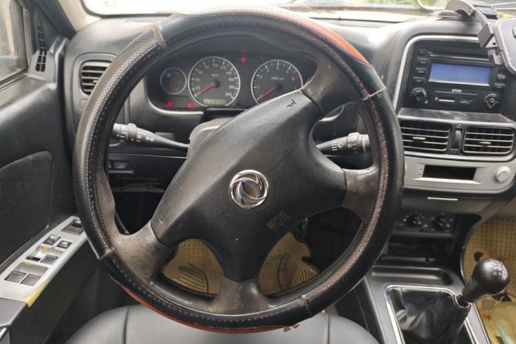 Used Dongfeng Oting 2007 2.4L Manual Two-Wheel Drive Luxury Edition Steering Wheel