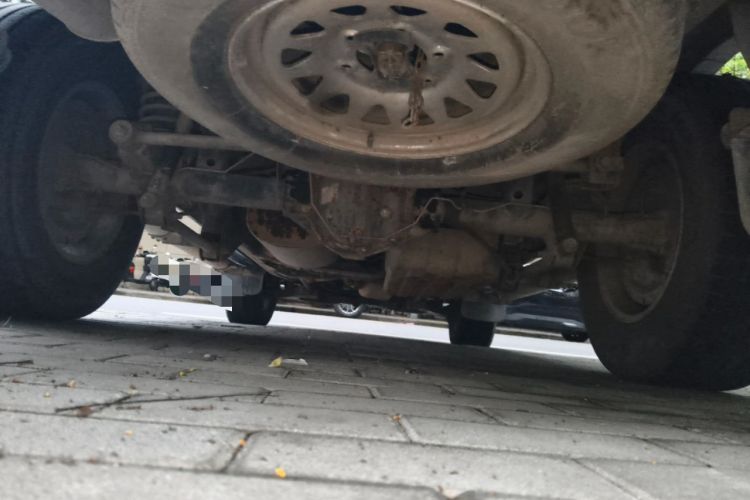 Used Dongfeng Oting 2013 2.4L Manual Two-Wheel Drive Luxury Edition Chassis Rear