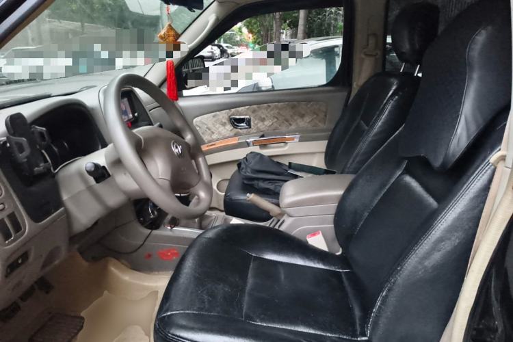 Used Dongfeng Oting 2013 2.4L Manual Two-Wheel Drive Luxury Edition Left Front Seat
