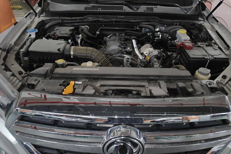 Used Dongfeng Palazzo 2021 1.8T Manual Two-Wheel Drive Elite Edition Engine Bay