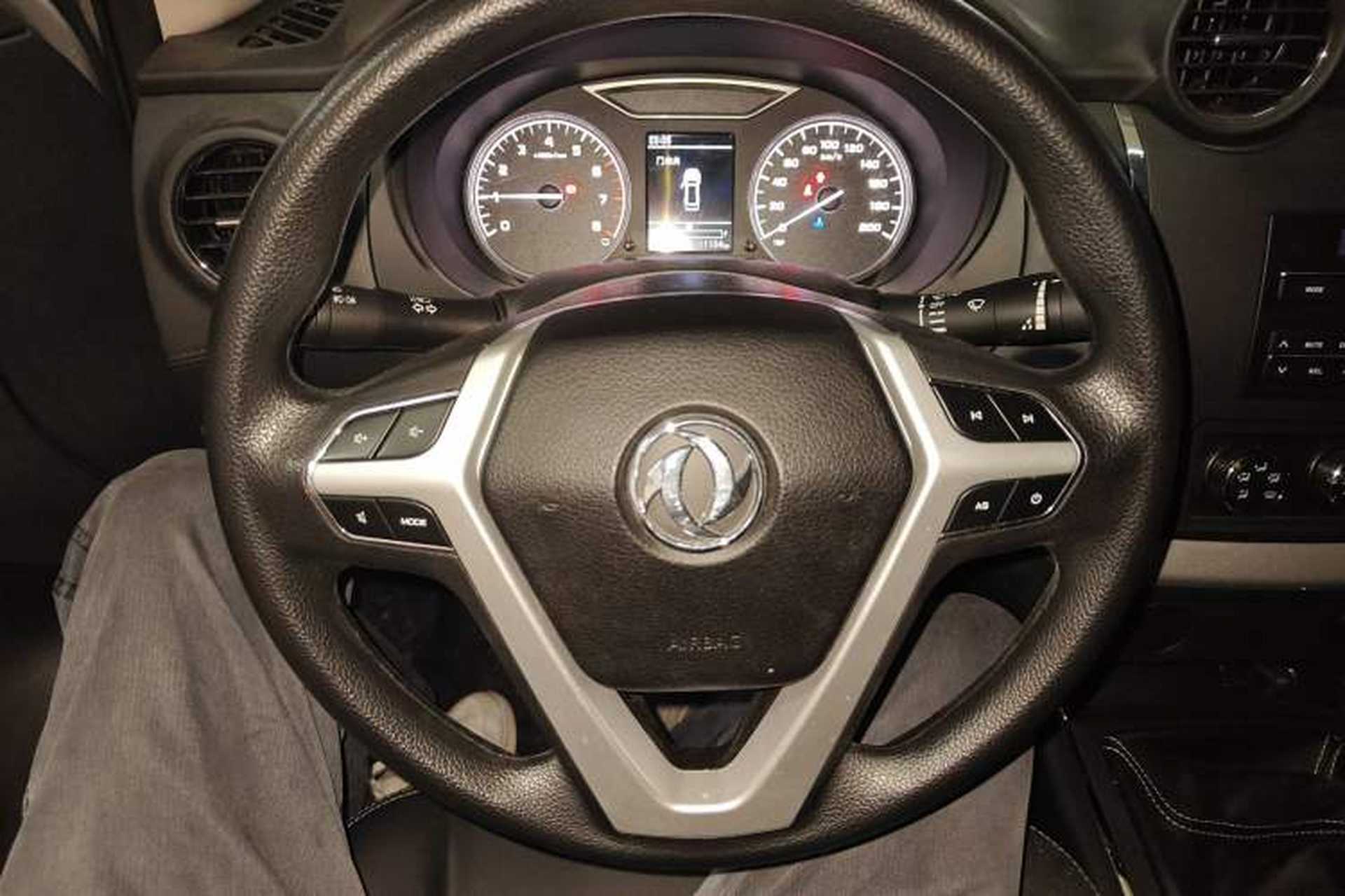 Used Dongfeng Palazzo 2021 1.8T Manual Two-Wheel Drive Elite Edition Steering Wheel