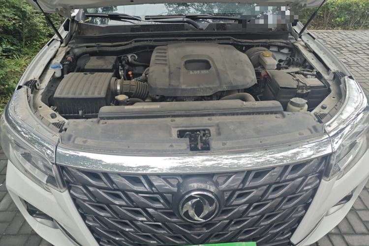 Used Dongfeng Palazzo 2022 2.0T Automatic All-Wheel Drive Zunya Trim Engine Bay