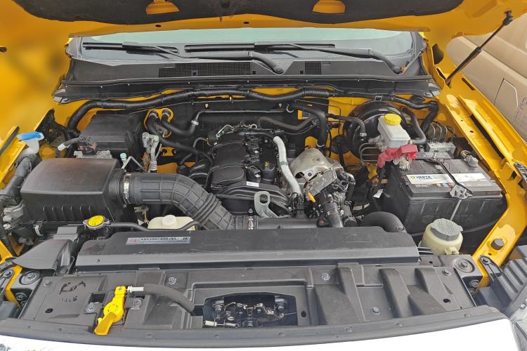 Used Dongfeng Palazzo 2021 1.8T Manual Two-Wheel Drive Elite Edition Engine Bay