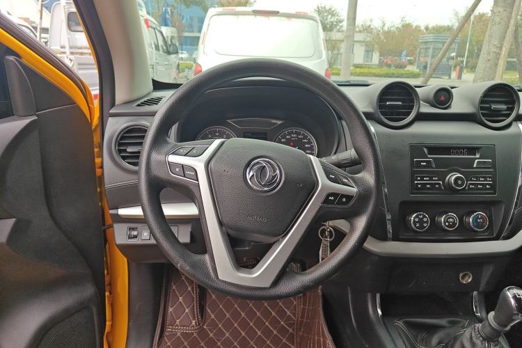 Used Dongfeng Palazzo 2021 1.8T Manual Two-Wheel Drive Elite Edition Steering Wheel