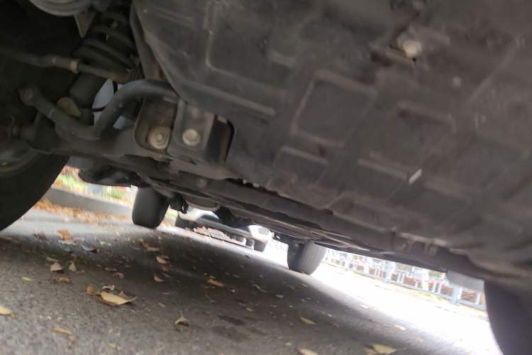 Used Dongfeng Palazzo 2021 1.8T Manual Two-Wheel Drive Elite Edition Chassis Front
