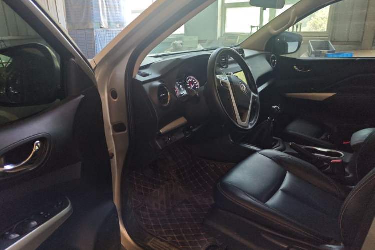 Used Dongfeng Palazzo 2021 1.8T Manual 4x4 Elite Edition Driver Seat