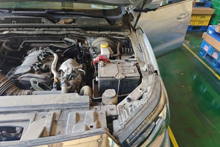 Used Dongfeng Palazzo 2021 1.8T Manual 4x4 Elite Edition Engine Bay Left